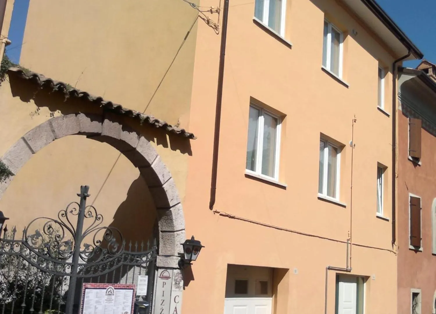 Homestay Artisanti - Dania Home Bardolino